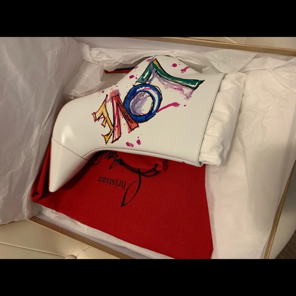 Christian Louboutin ( BOOTS IN LOVE 100 CALF LOVE) - Picture 2 of 6